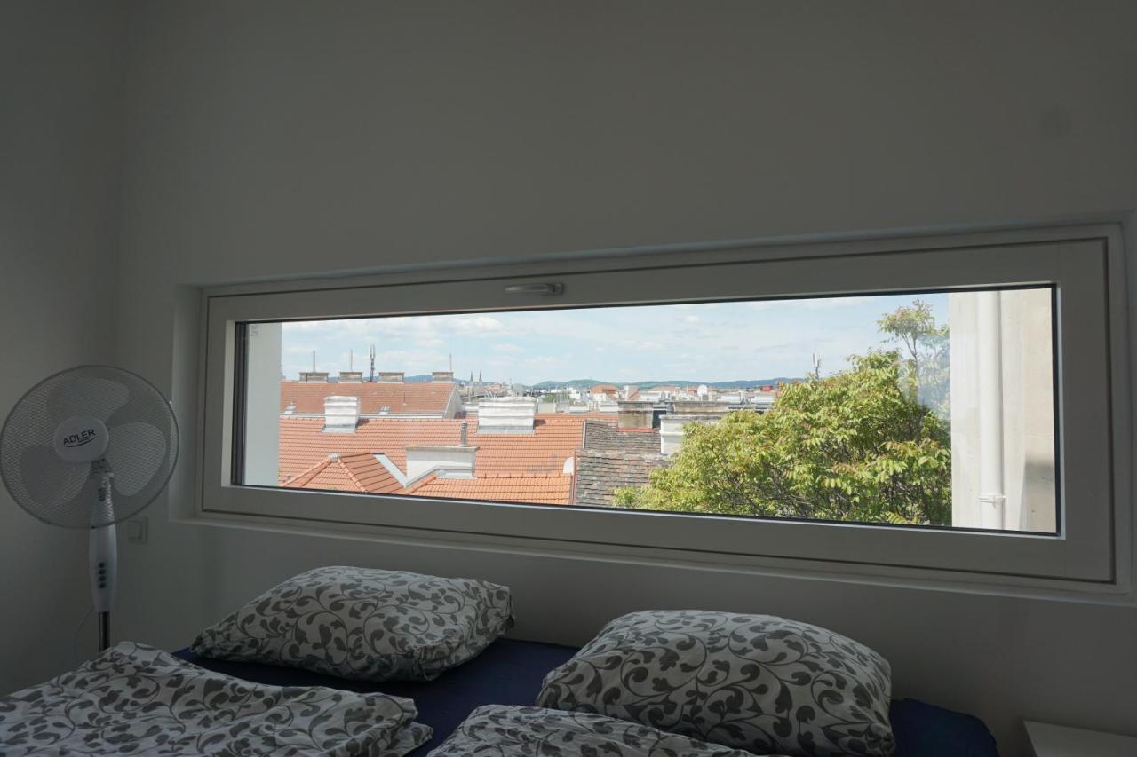 Augartenblick Penthauscombo 15/16 - Blick Zum Riesenrad Apartment Viena Exterior foto
