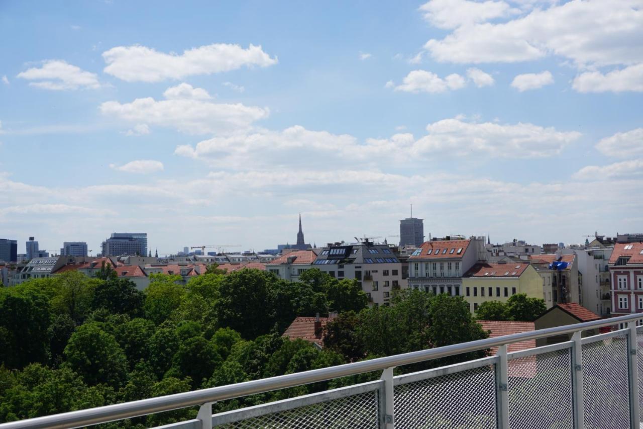 Augartenblick Penthauscombo 15/16 - Blick Zum Riesenrad Apartment Viena Exterior foto