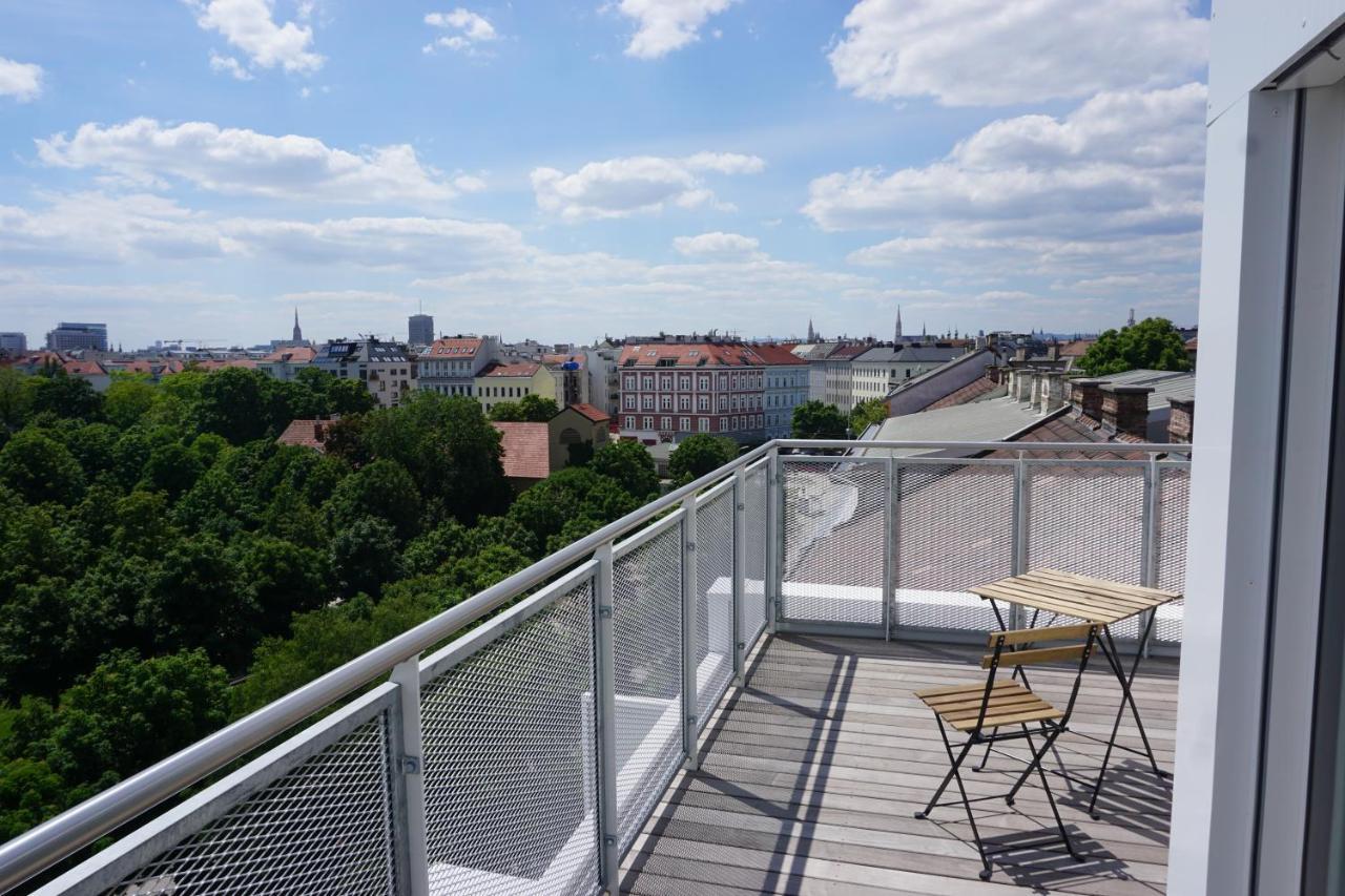 Augartenblick Penthauscombo 15/16 - Blick Zum Riesenrad Apartment Viena Exterior foto