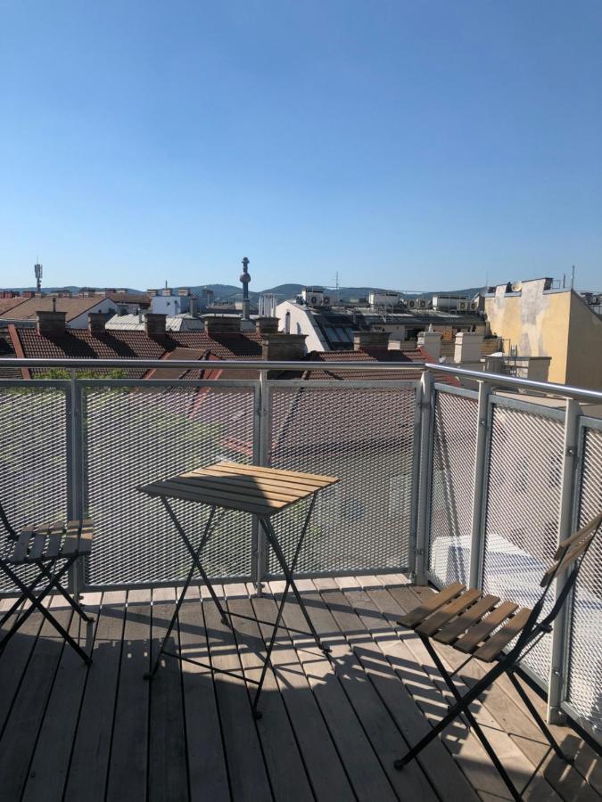 Augartenblick Penthauscombo 15/16 - Blick Zum Riesenrad Apartment Viena Exterior foto