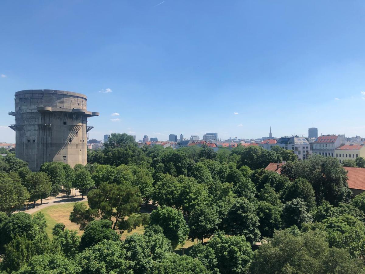 Augartenblick Penthauscombo 15/16 - Blick Zum Riesenrad Apartment Viena Exterior foto