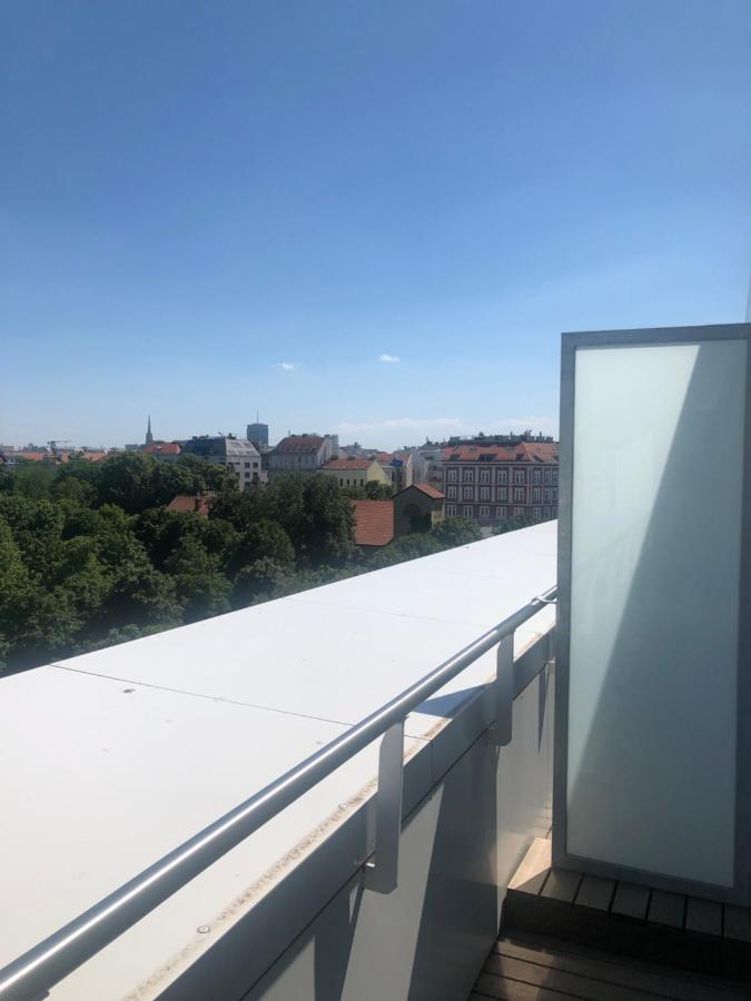 Augartenblick Penthauscombo 15/16 - Blick Zum Riesenrad Apartment Viena Exterior foto