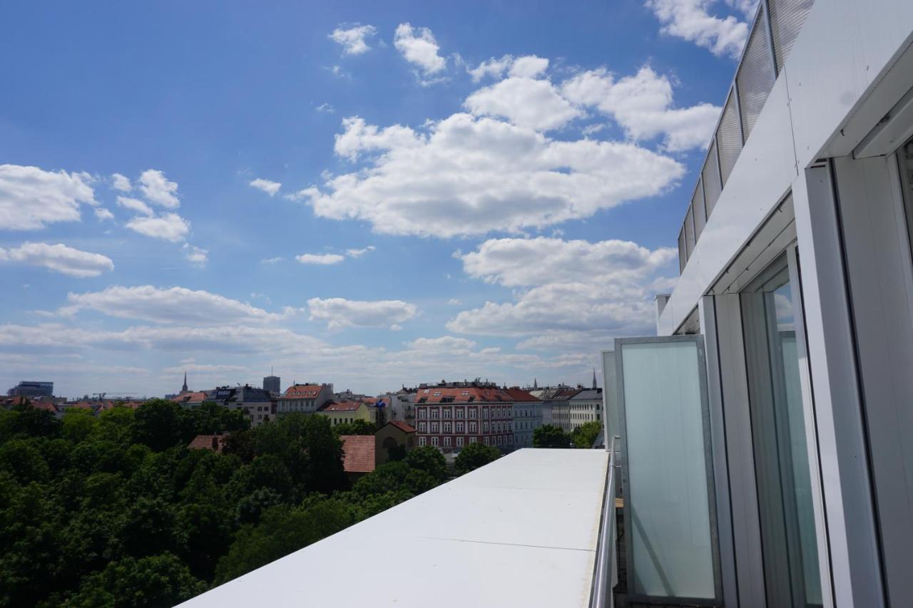 Augartenblick Penthauscombo 15/16 - Blick Zum Riesenrad Apartment Viena Exterior foto